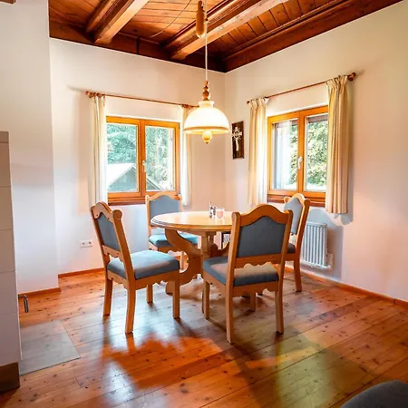 Haus Uschi Σπίτι διακοπών Κλάγκενφουρτ